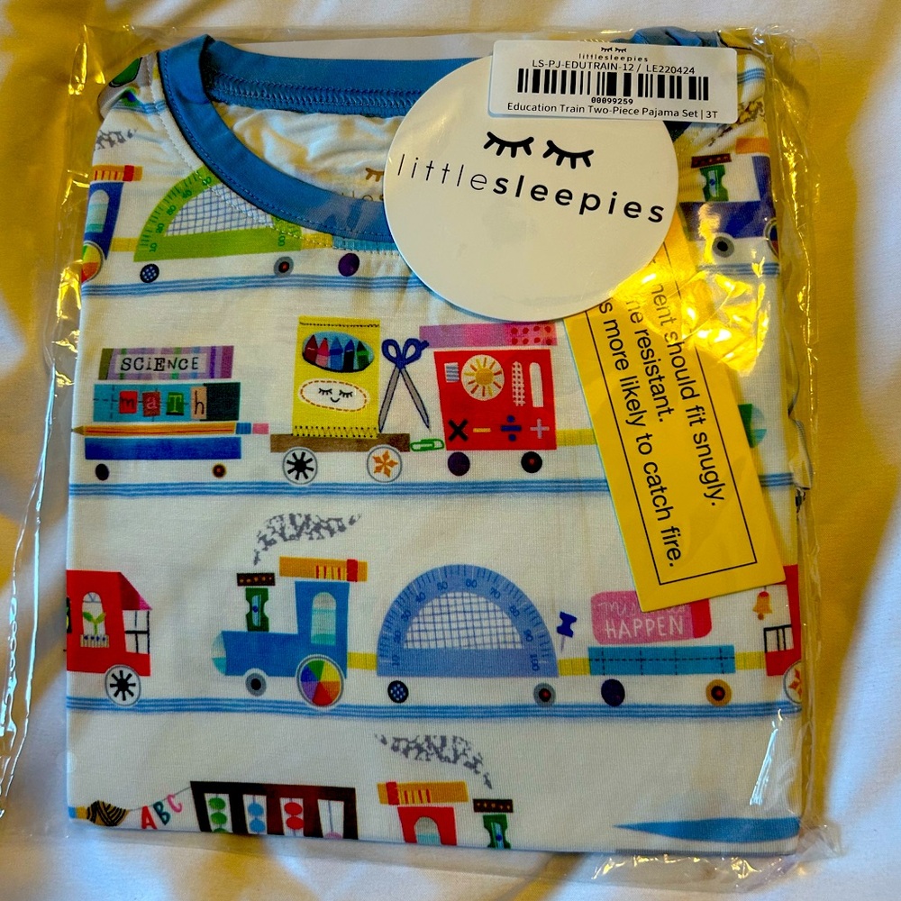 Little Sleepies Education Train 2-piece set.